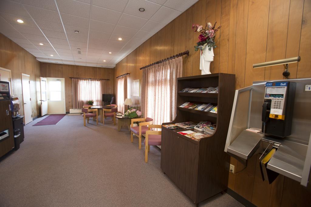 Motel Vaudreuil المظهر الخارجي الصورة